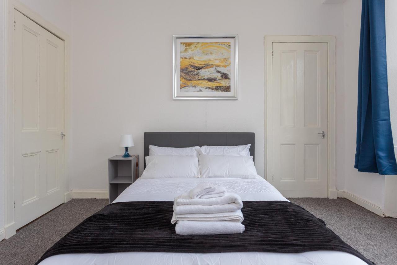 Fountain Park Apartment 1Bed Edinburg Exteriör bild